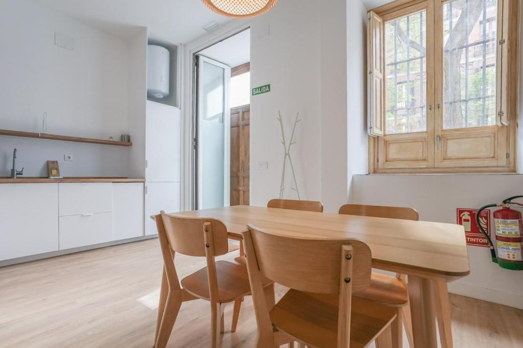 Modern Duplex-2Bedrooms 3Baths-Palacio Madrid Esterno foto