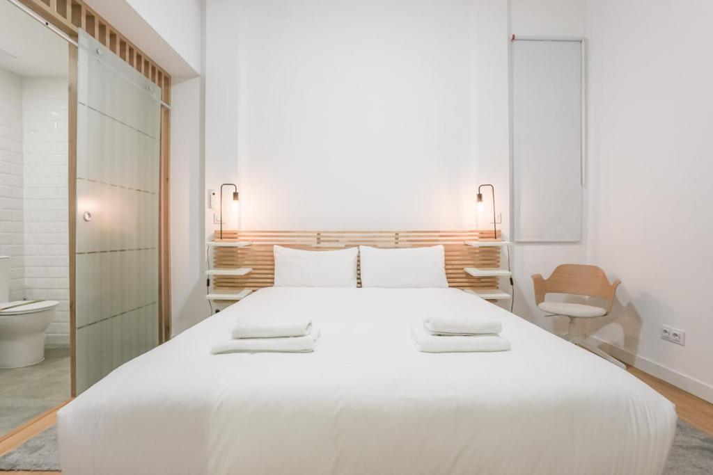 Modern Duplex-2Bedrooms 3Baths-Palacio Madrid Esterno foto